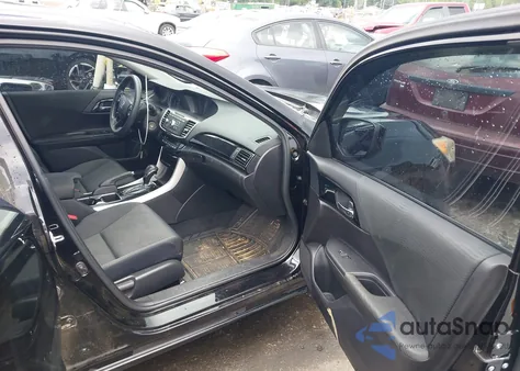 2016 Honda Accord Lx z USA, uszkodzony, nr VIN 1HGCR2F34GA041947